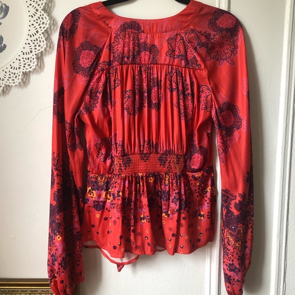 Free People red floral blouse - Picture 4 of 4